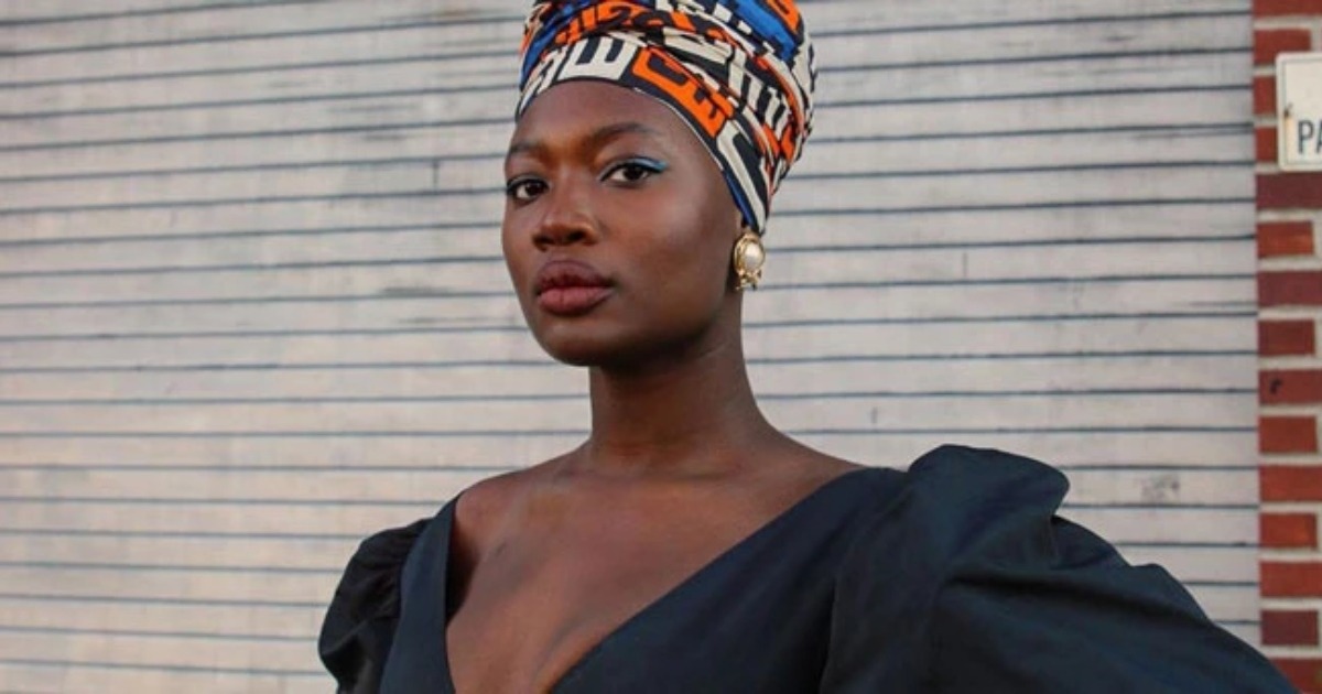 Le davano solo 3 settimane di vita: ha sconfitto il cancro, perso una gamba e diventata fashion blogger