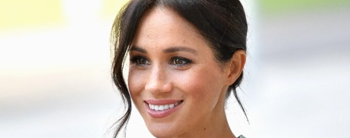 “Come puoi essere così di cattivo gusto!” Durante la cerimonia, Meghan Markle è stata criticata per il suo orribile costume.