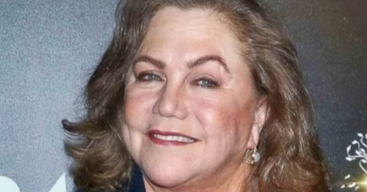 Posso indovinare chi sia questa bellezza iconica? La sua trasformazione ti sorprenderà!