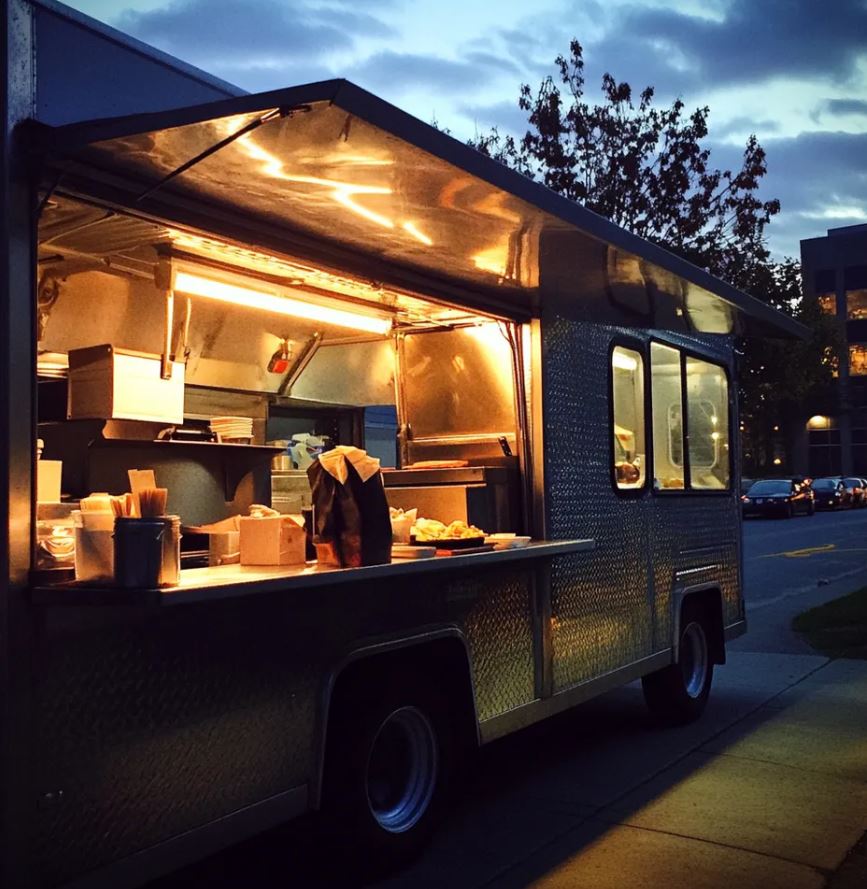 Il mio fidanzato non si è presentato al matrimonio: sono entrati gli agenti di polizia