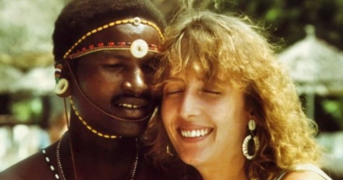 «Come una Donna d’Affari Svizzera Lasciò il Marito per un Guerriero Masai»: La Storia Vera Diventata un Film!