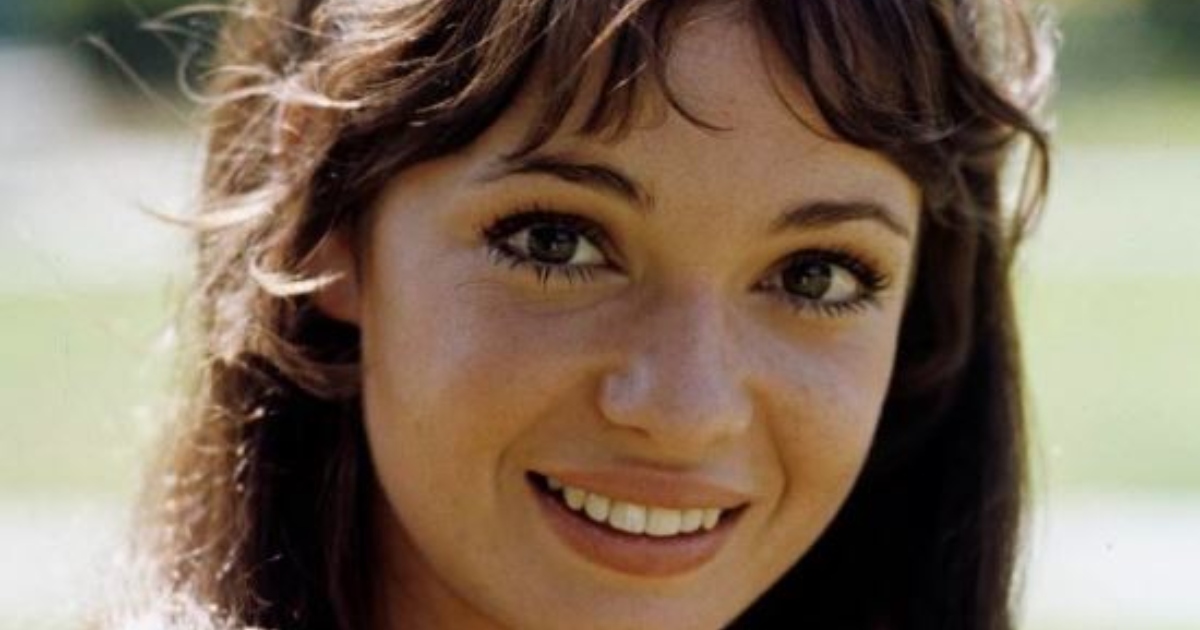 La leggendaria bellezza ha 78 anni e continua a conquistare cuori: riesci a indovinare chi è questa icona?