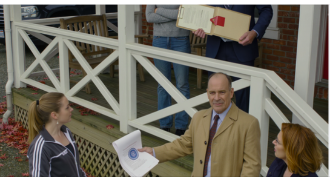 Dopo la laurea, ho trasferito discretamente il patrimonio di 1 milione di dollari dei miei nonni in un fondo fiduciario, giusto per precauzione…